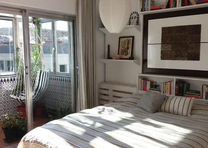 Luminosa Vivienda Con Vistas En Casco Historico
